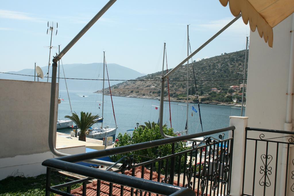 Pelagias Apartments Agia Efimia Quarto foto